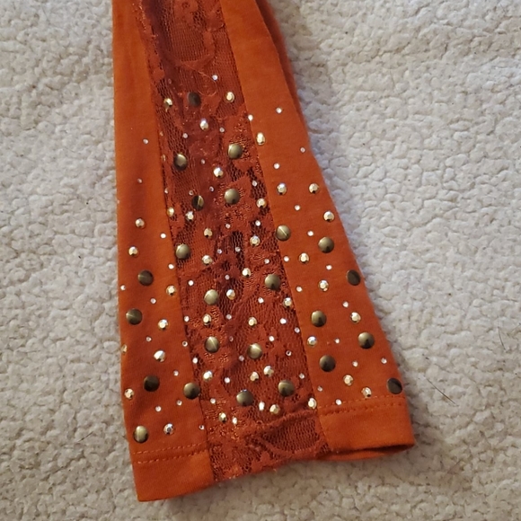 Shirt - Picture 3 of 4